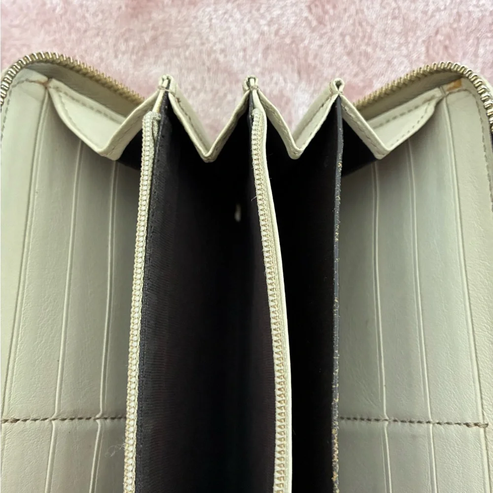 Gucci Beige and Brown GG Canvas Women’s Wallet Vintage - Picture 10 of 12